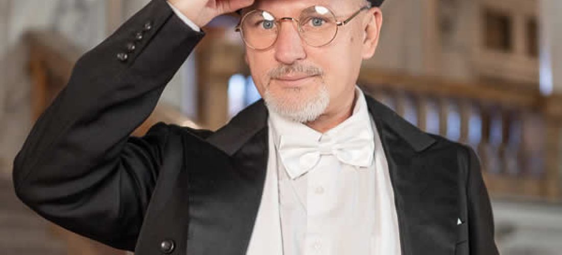 Fraková vesta bílá piké