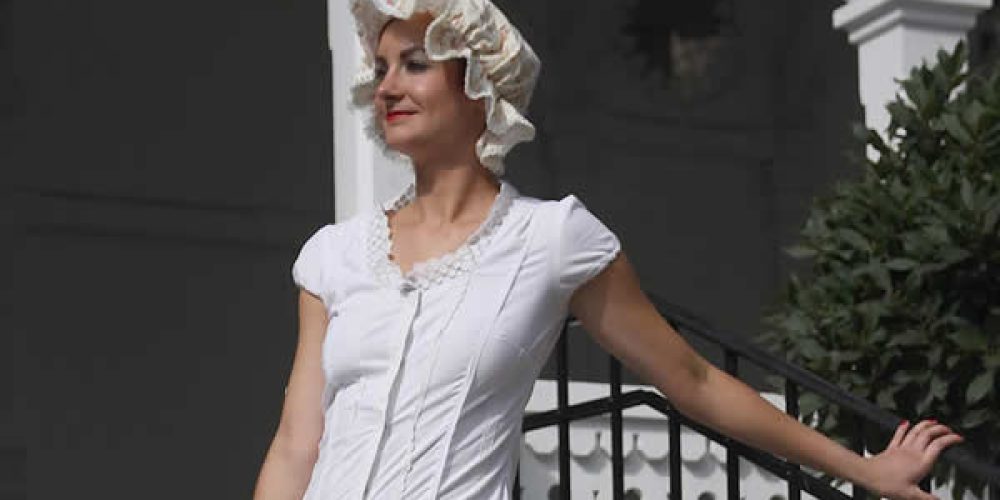 Bílý prádlový overal